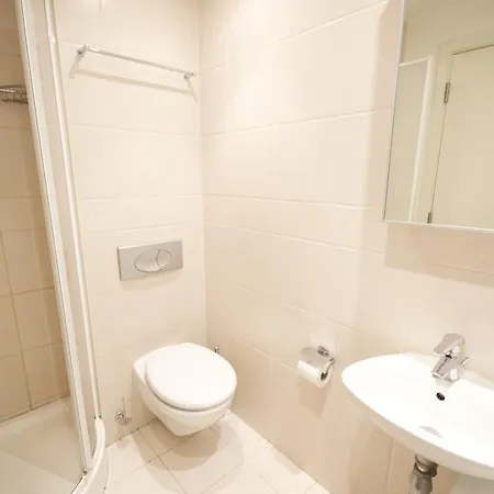 Superb Gallery Quay Penthouse Апартаменты *
