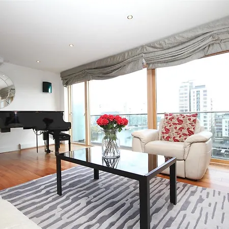 Superb Gallery Quay Penthouse Апартаменты
